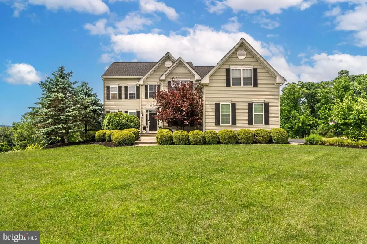 38 Music Mountain Blvd, Lambertville, NJ 08530 - #1