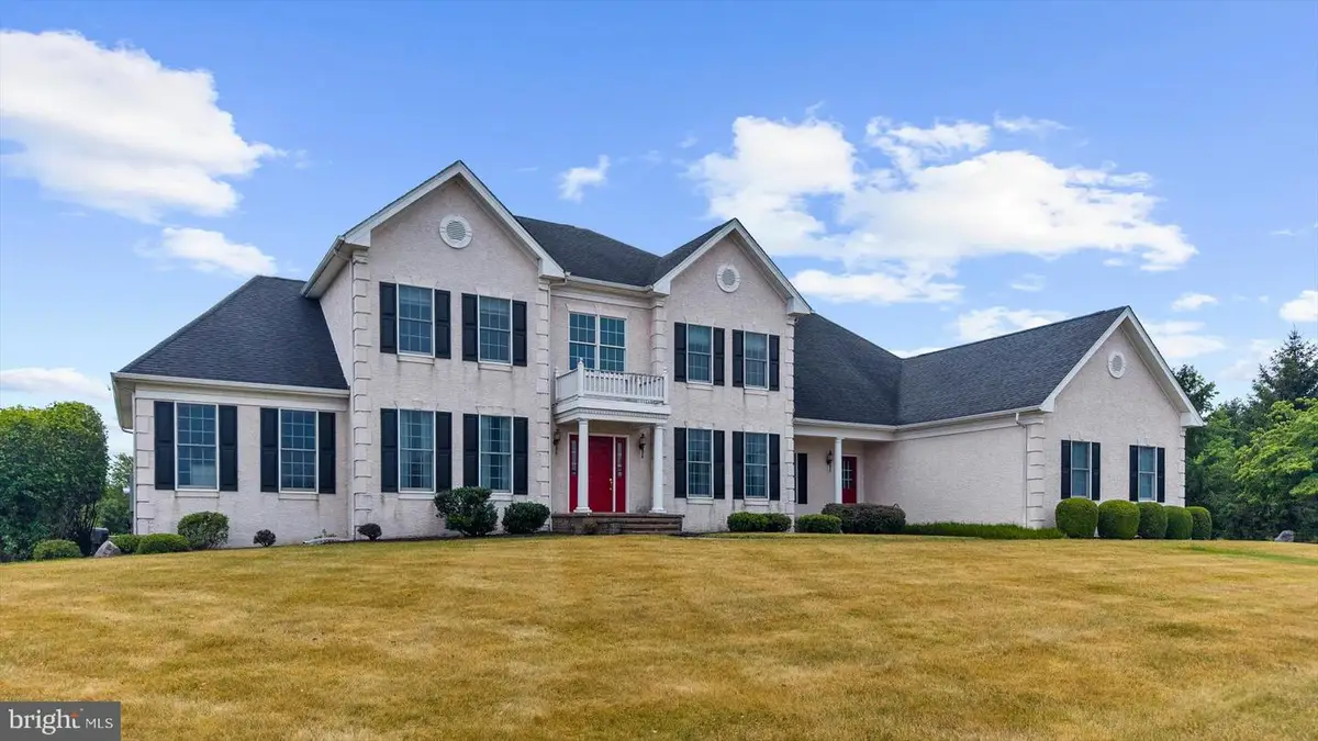 10 Claridge Ln, Flemington, NJ 08822 - #1