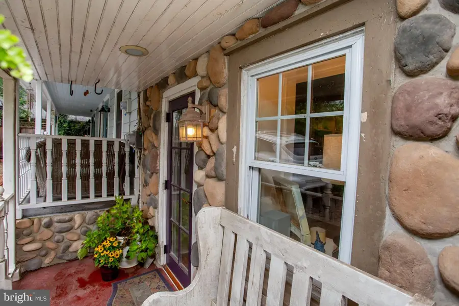 8 Canal St, Lambertville, NJ 08530 - #3