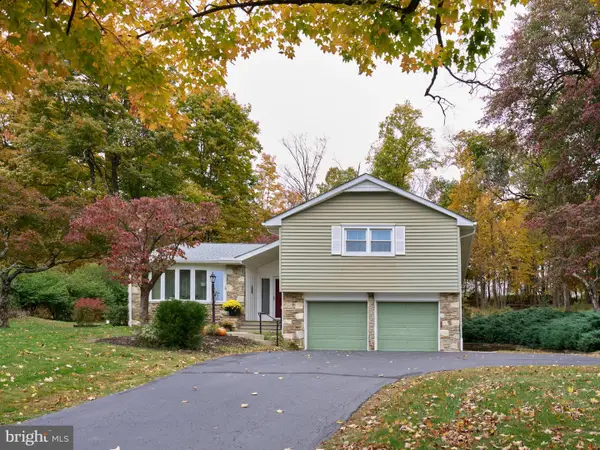 26 Fawn Dr, RARITAN TWP, NJ 08822