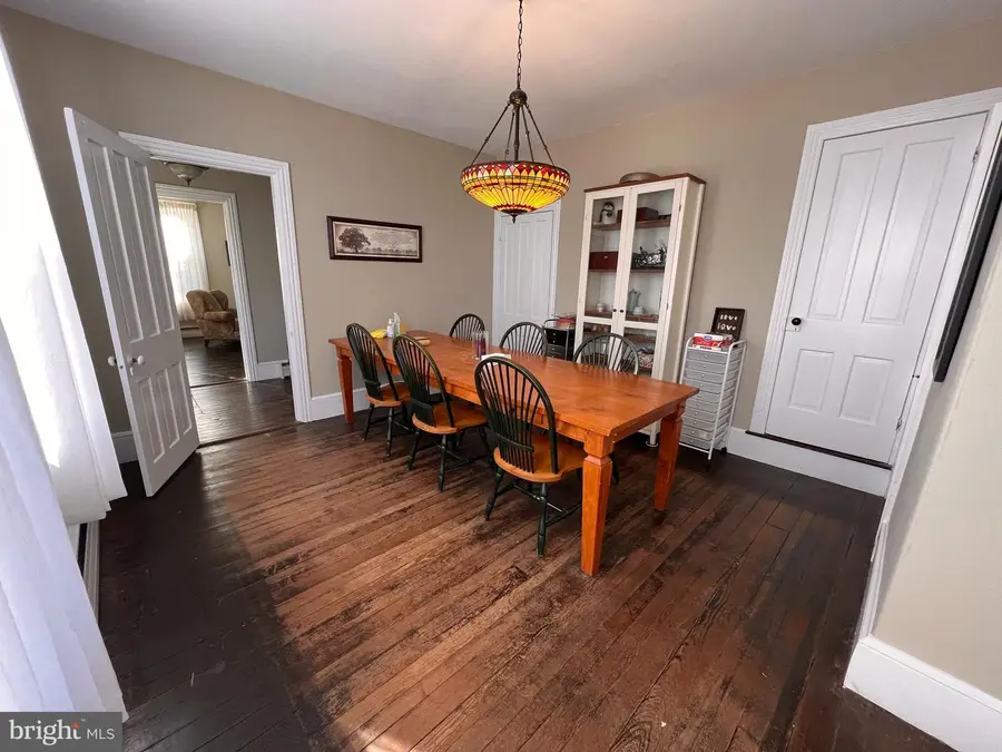 135 Blackwell Rd, Pennington, NJ 08534 - Image #2