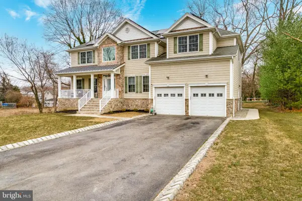 219 Maxwell Ave, HIGHTSTOWN, NJ 08520