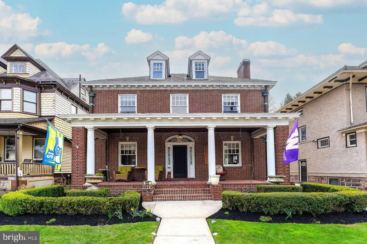 925 Berkeley Ave, Trenton, NJ 08618 - Image #1