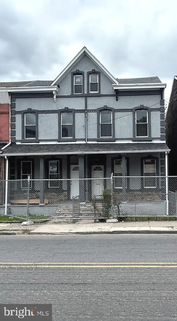 106 Chambers St, Trenton, NJ 08609 - Image #1