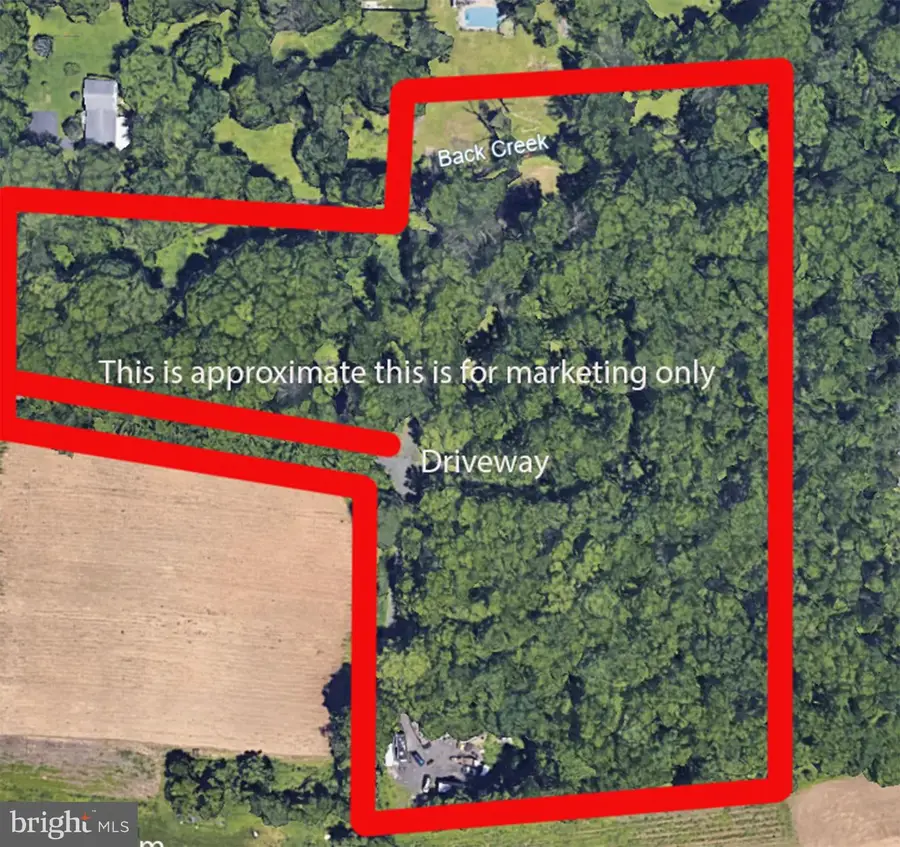 21 Orourke Dr, Yardville, NJ 08620 - Image #2
