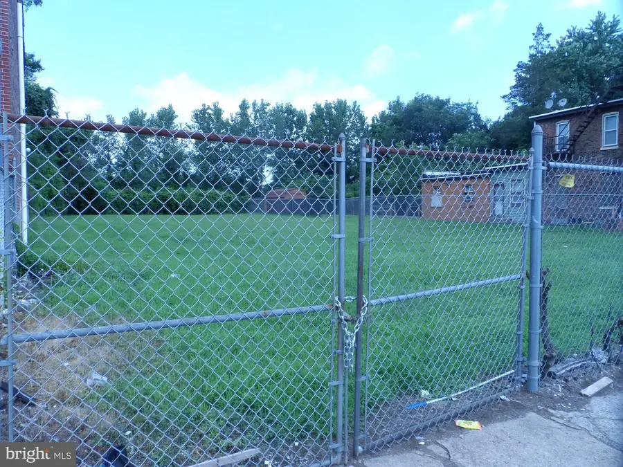 812 E State St, Trenton, NJ 08609 - Image #2