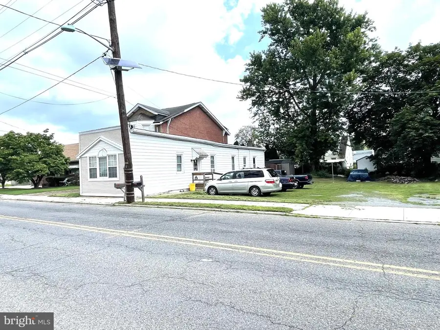 332-334 Klockner, Mercerville, NJ 08619 - Image #3