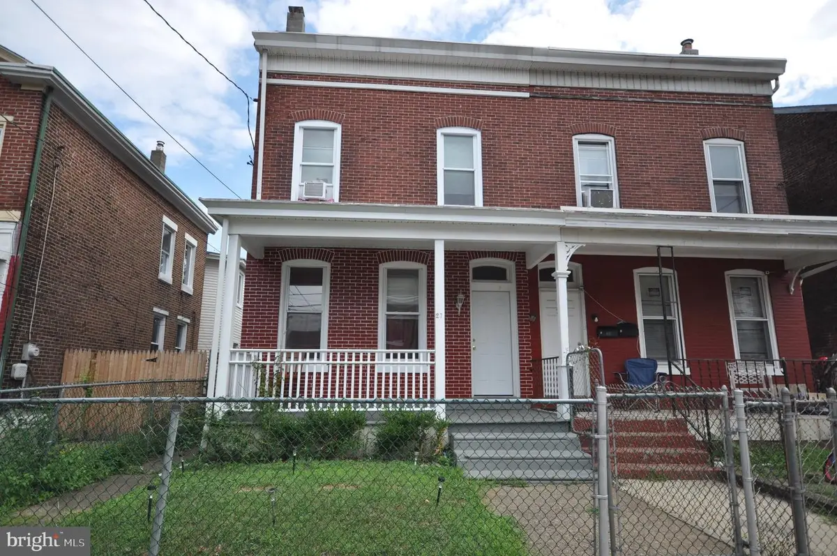 27 Tyler St, Trenton, NJ 08609 - Image #1