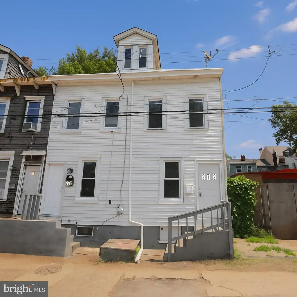 270-272 Hills Pl, Trenton, NJ 08611 - Image #1