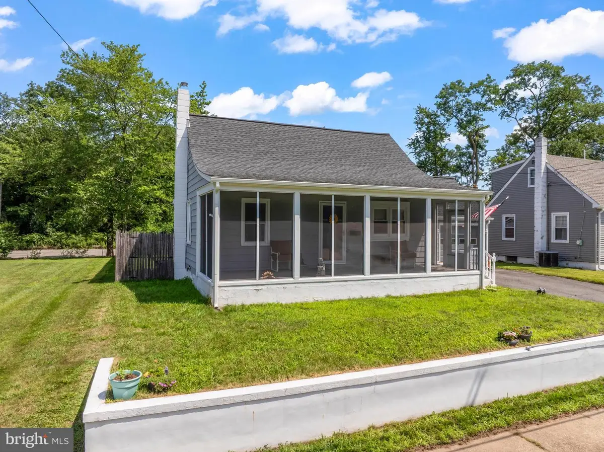 36 Collins Rd, Mercerville, NJ 08619 - Image #1