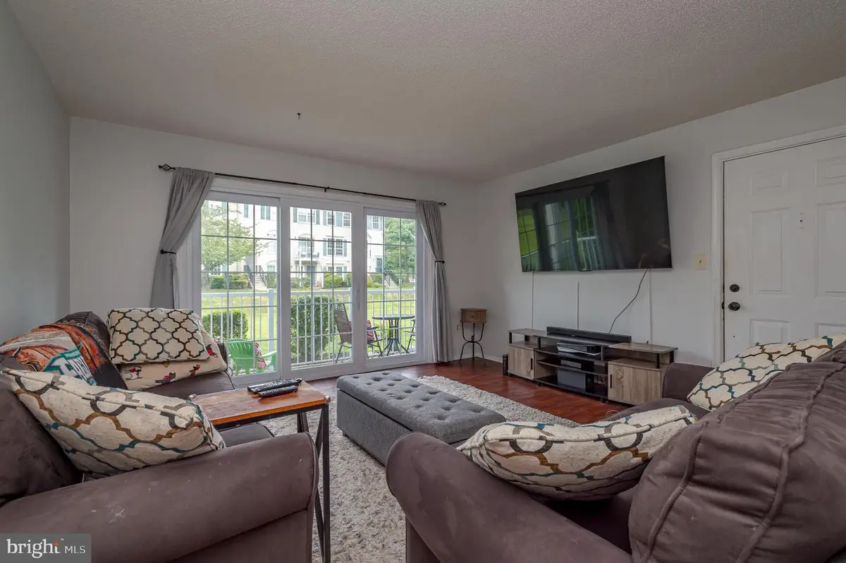 75 Chambord Ct, Hamilton Township, NJ 08619 - Image #1