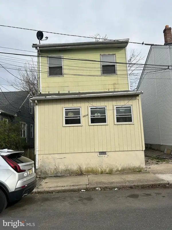 1012 N Willow St, TRENTON, NJ 08618