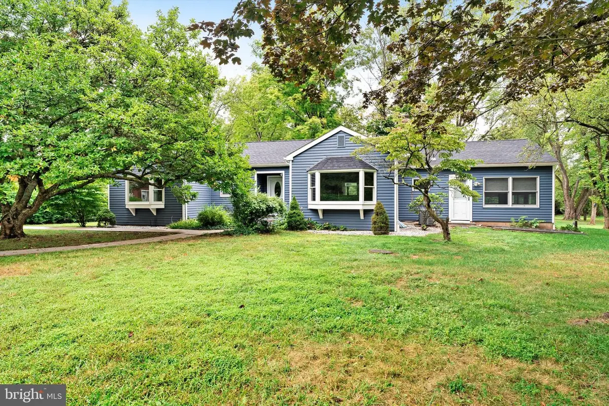 540 Scotch Rd, Pennington, NJ 08534 - Image #1