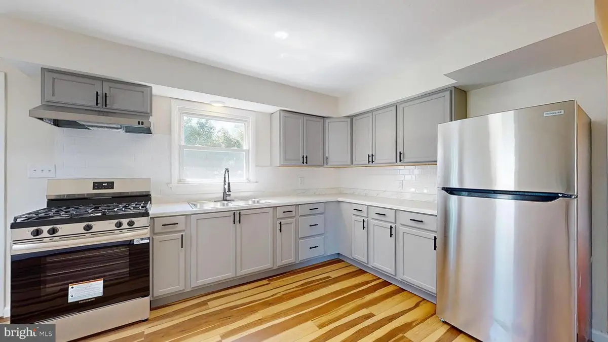 37 Hazelhurst Ave, Trenton, NJ 08638 - Image #1