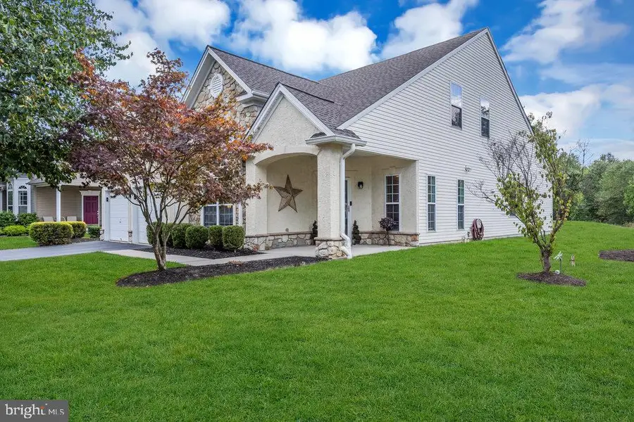 21 Buckingham Dr, Hopewell Township, NJ 08534 - Image #2