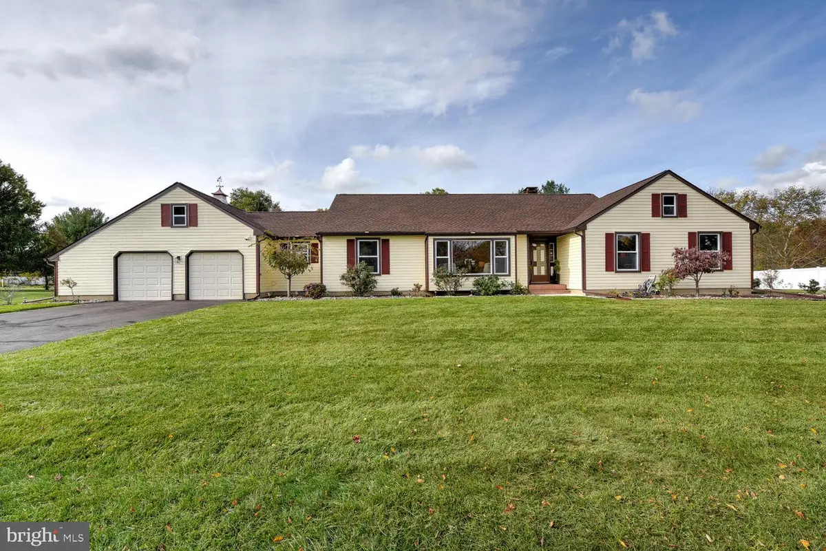 5 Glengarry Way, Princeton Junction, NJ 08550 - Image #1