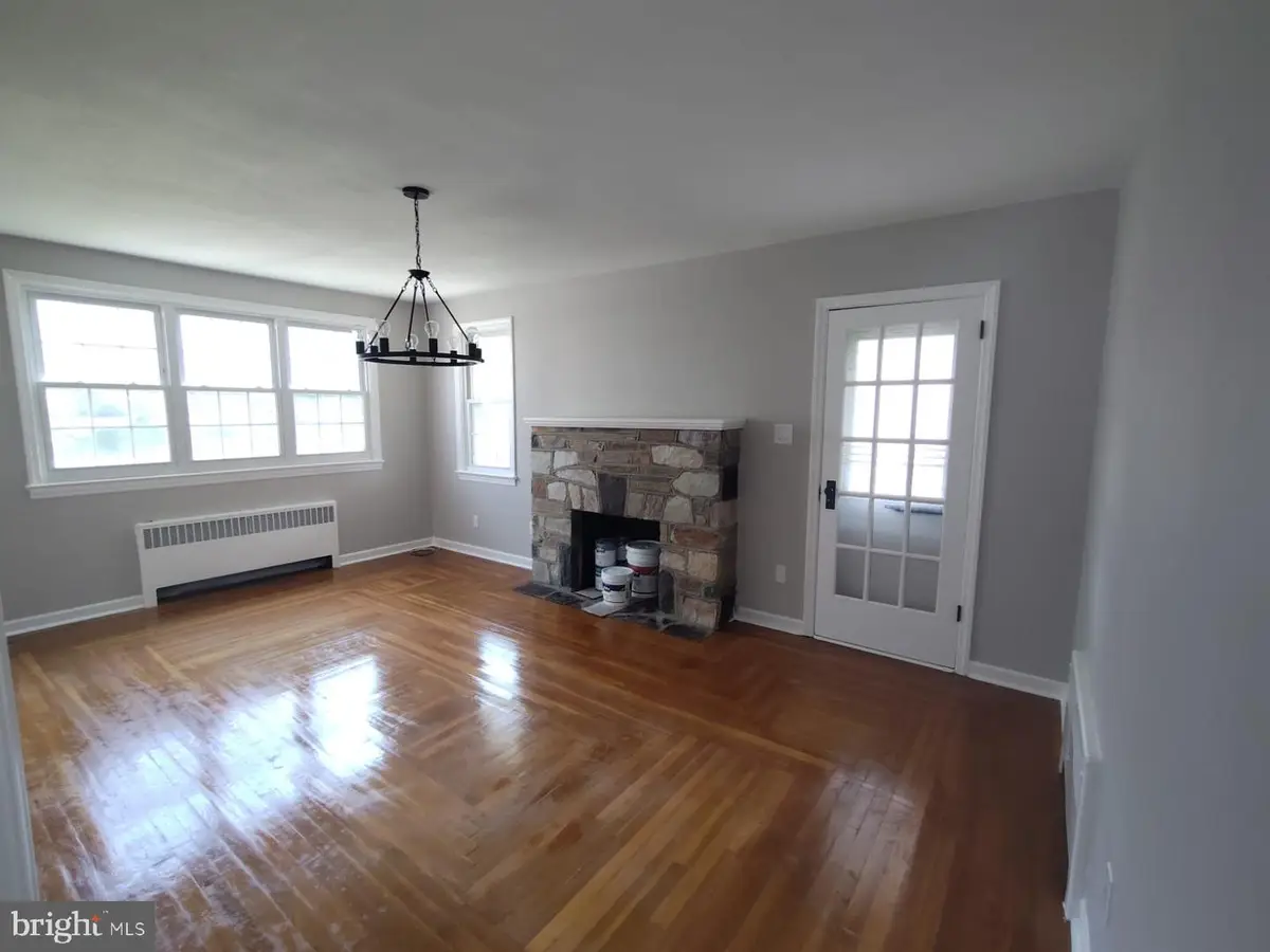 140 Gainsboro, Lawrence Township, NJ 08648 - Image #1