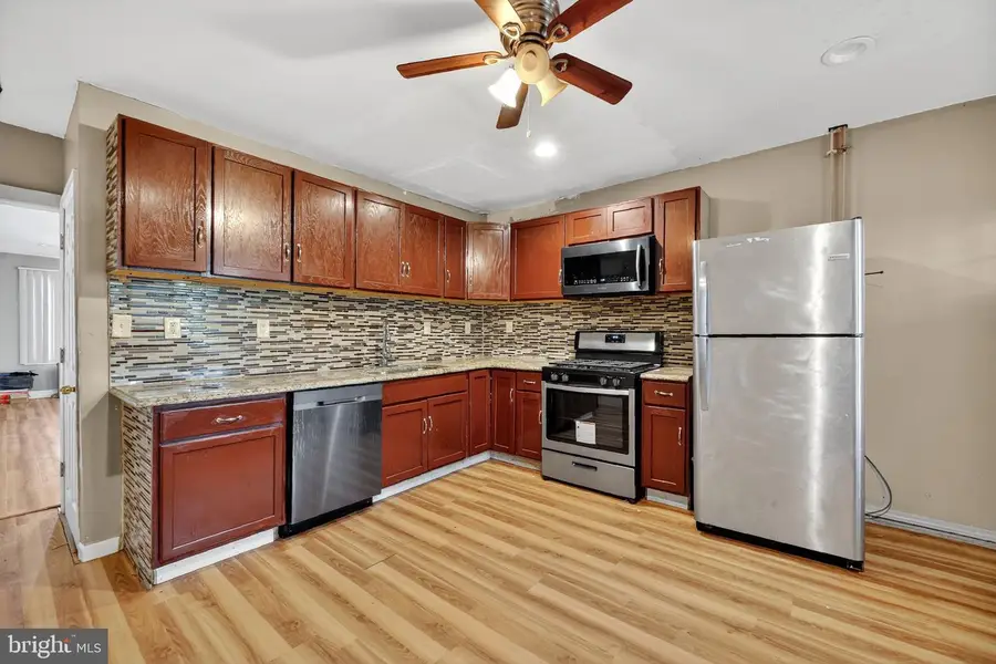 913 Revere Ave, Trenton, NJ 08629 - Image #2
