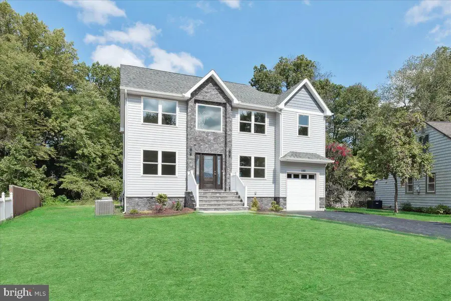 288 Clamer Rd, Ewing Township, NJ 08628 - Image #3