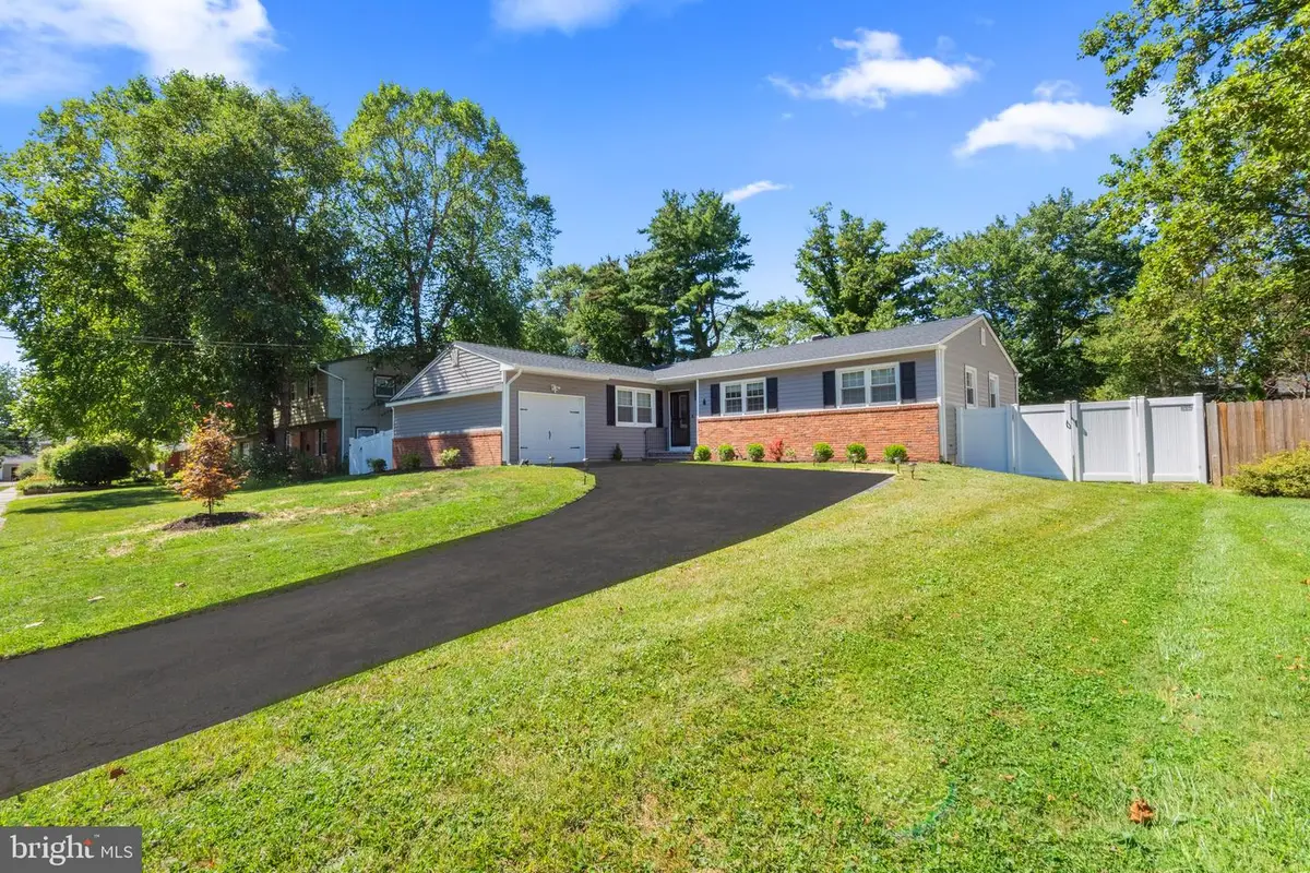 6 Hillsdale, Lawrence Township, NJ 08648 - Image #1