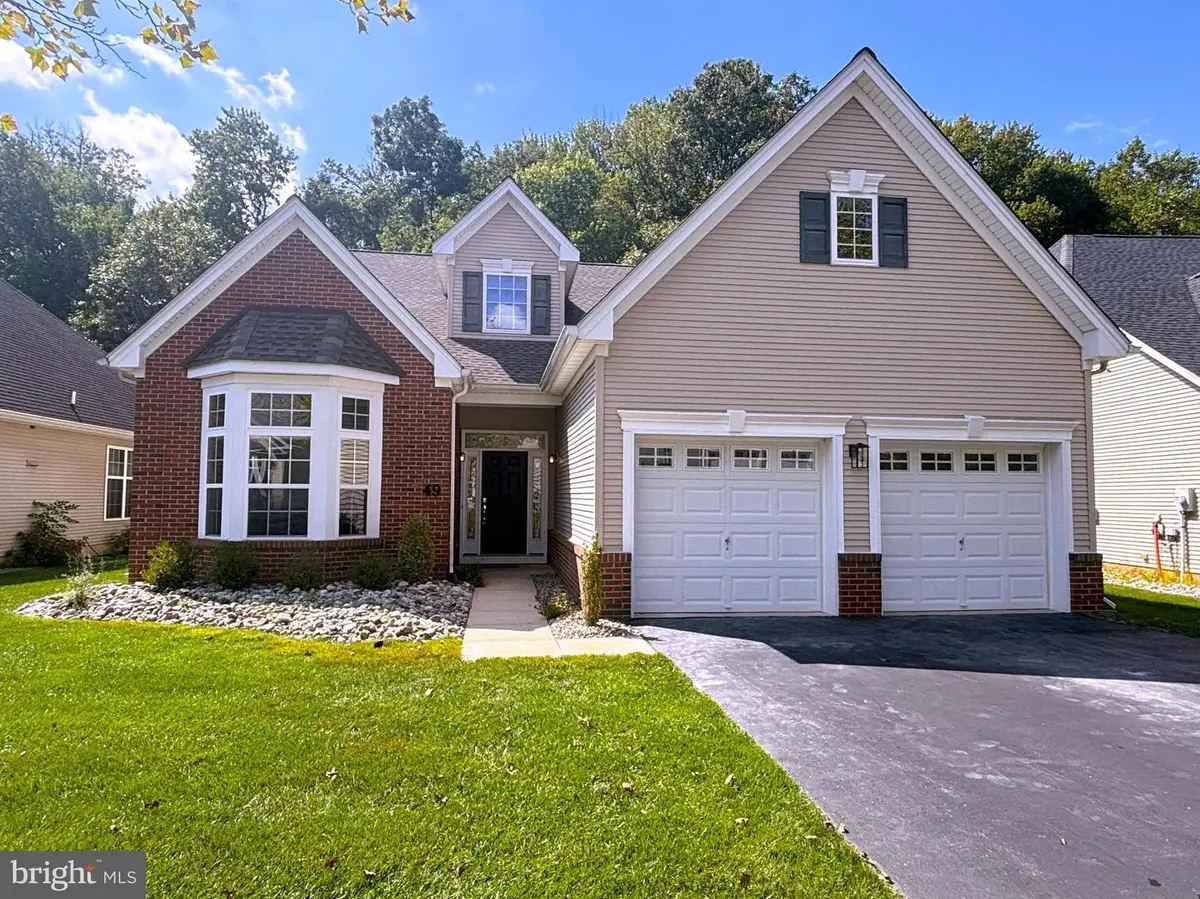 49 Sedona Blvd, Robbinsville, NJ 08691 - Image #1