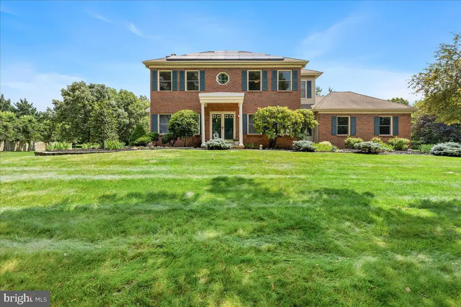 32 W Kincaid Dr, West Windsor Township, NJ 08550 - Image #2