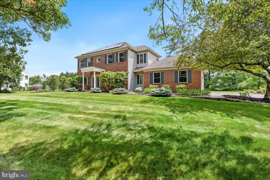 32 W Kincaid Dr, West Windsor Township, NJ 08550 - Image #3