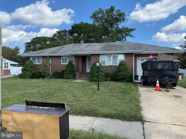 26 Coral Dr, Mercerville, NJ 08619 - Image #2