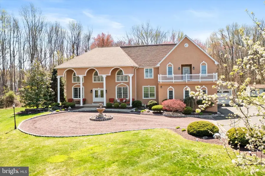 360 Gordon Rd, Robbinsville, NJ 08691 - Image #2
