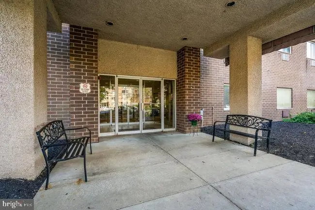 860 Lower Ferry Rd #1k, Ewing Township, NJ 08628 - Image #3
