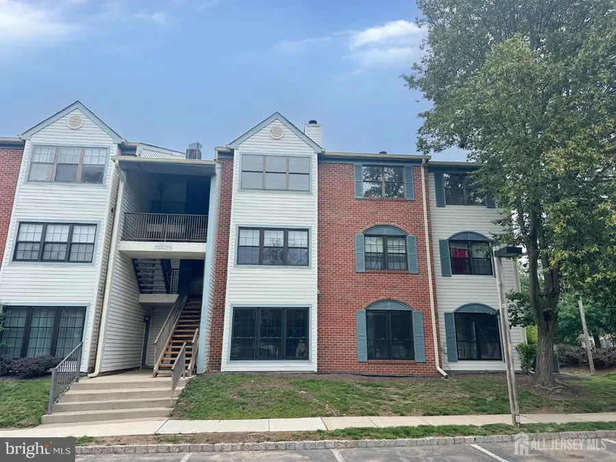 52 Joyner Ct, Trenton, NJ 08648 - Image #2