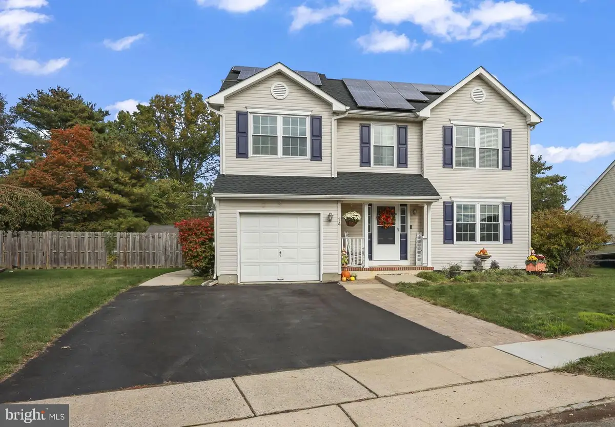 14 Kristopher Dr, Groveville, NJ 08620 - Image #1