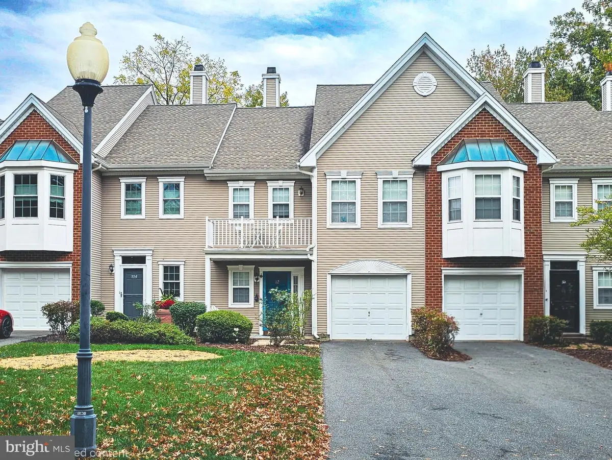 112 Treymore Ct, Pennington, NJ 08534 - Image #1