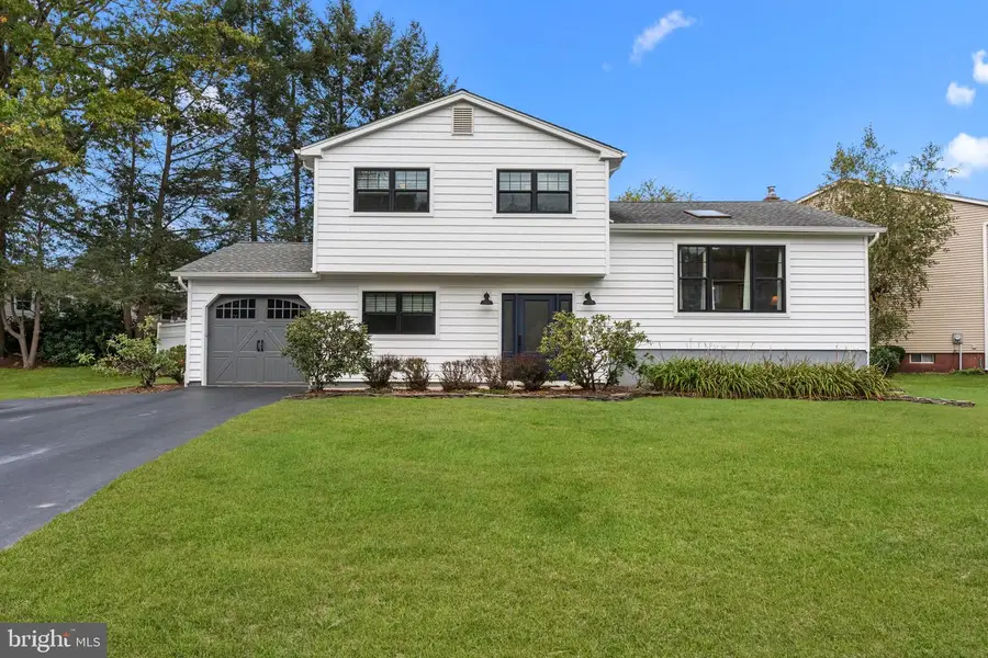 47 Wesleyan Dr, Hamilton Square, NJ 08690 - Image #2