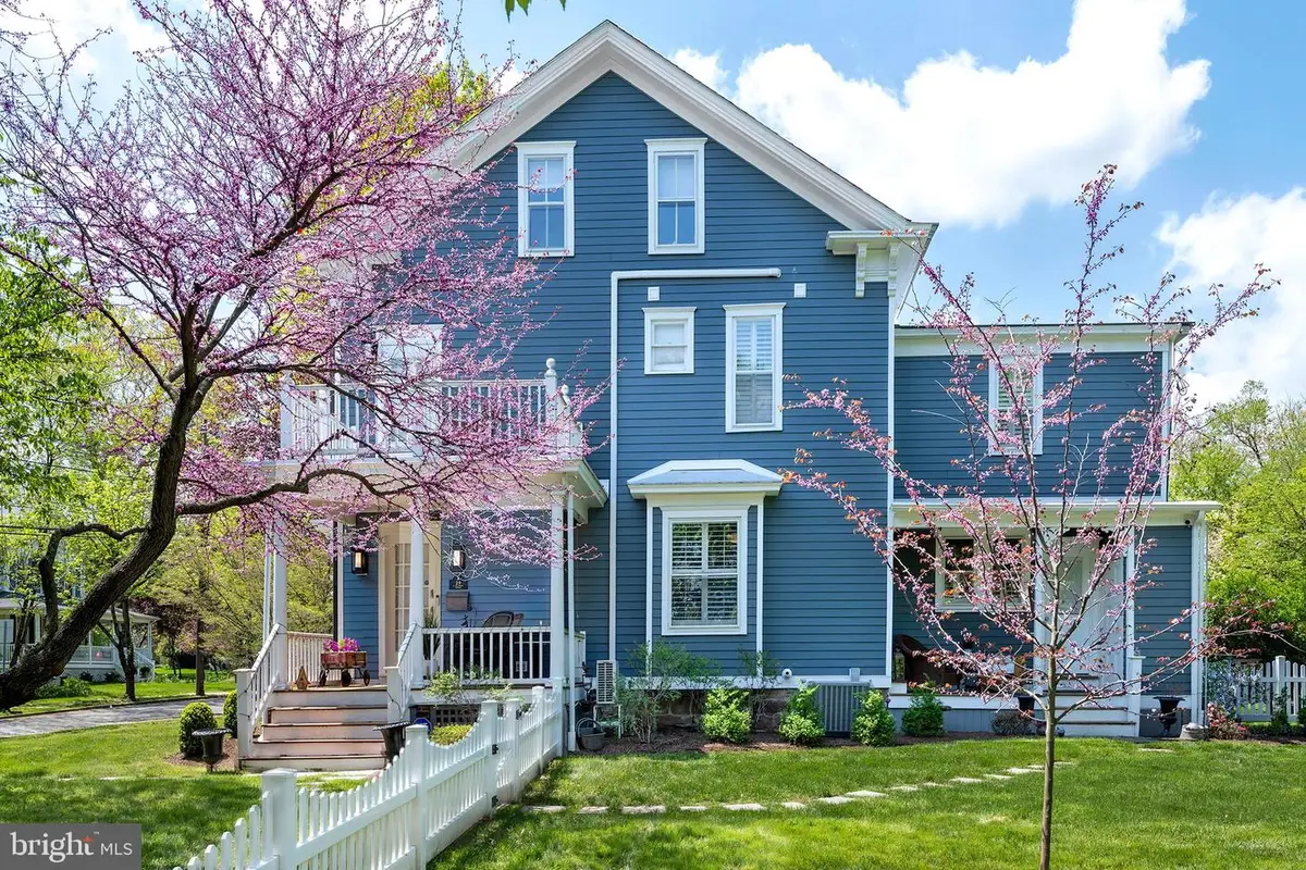 29 E Delaware Ave, Pennington, NJ 08534 - Image #1