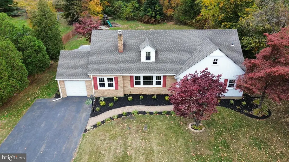 296 Extonville Rd, Allentown, NJ 08501 - Image #1