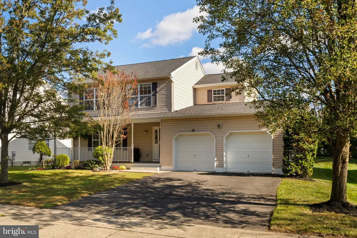 10 Blossom Dr, Ewing Township, NJ 08638 - #1