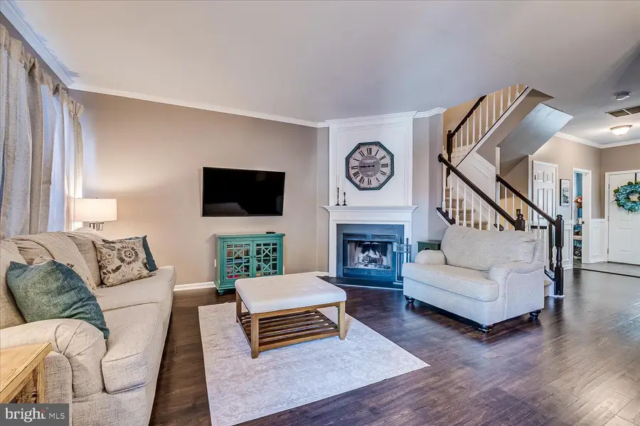 37 Amesbury Ct, Robbinsville, NJ 08691 - Image #2