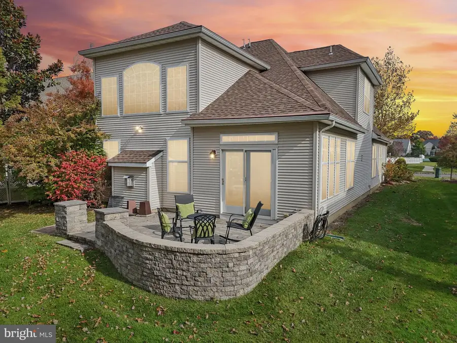 33 Sedona Blvd, Robbinsville, NJ 08691 - Image #2