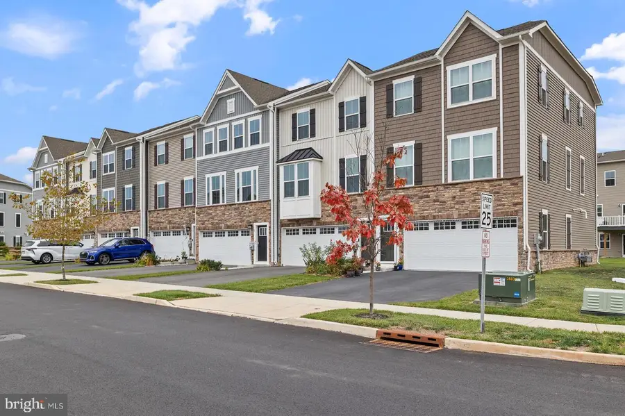 6 Dolcie Ln, Lawrence Township, NJ 08648 - Image #2