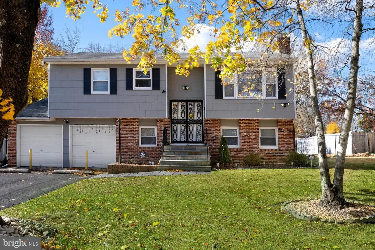 121 Oregon Ave, Ewing Township, NJ 08638 - Image #1