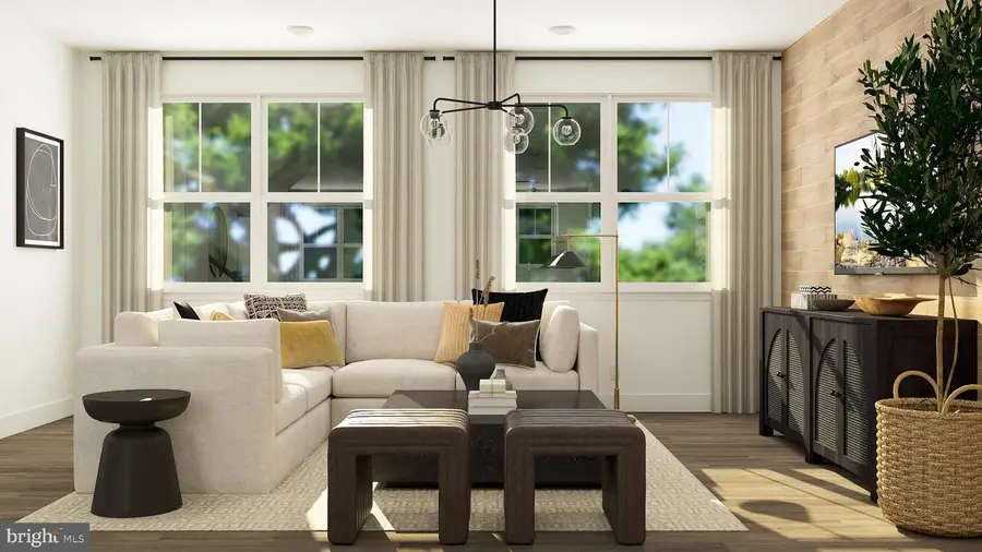 111 Lois Seruby Dr, Titusville, NJ 08560 - Image #2