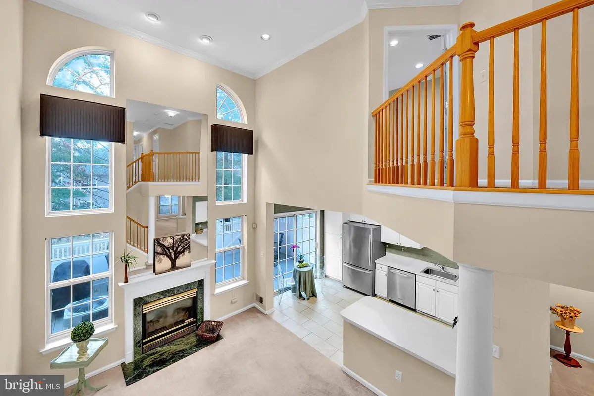 305 Deer Run Ct, Pennington, NJ 08534 - Image #1