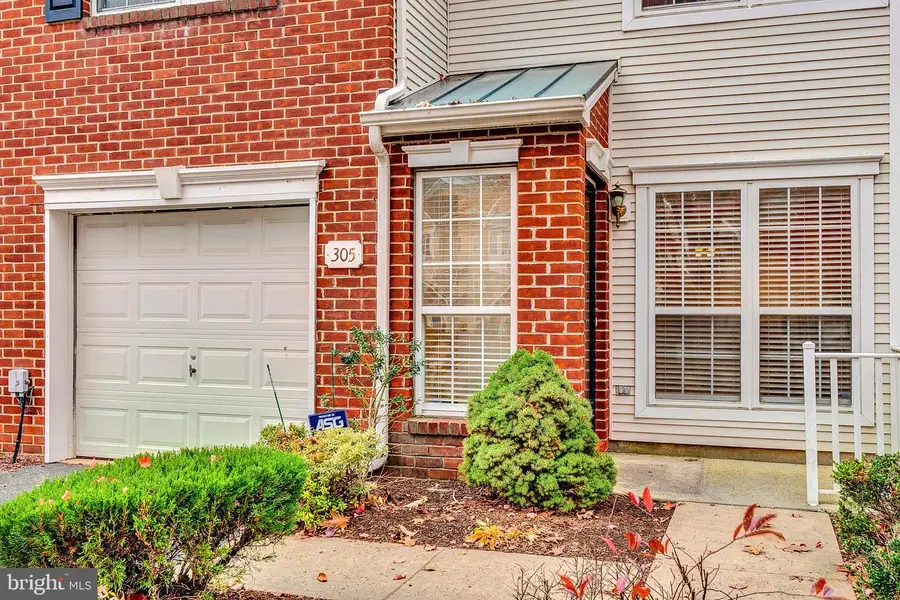 305 Deer Run Ct, Pennington, NJ 08534 - Image #2