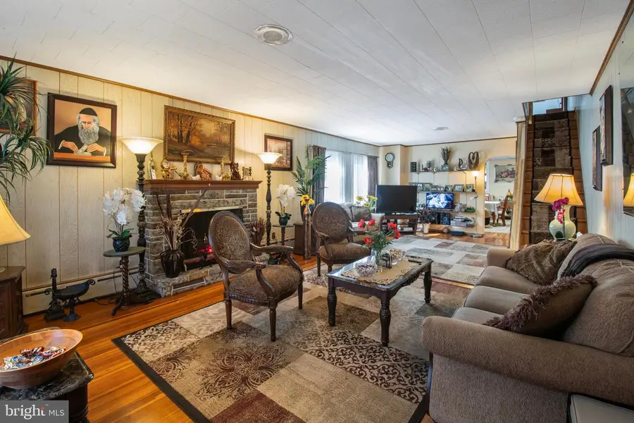 625 Indiana Ave, Trenton, NJ 08638 - Image #2