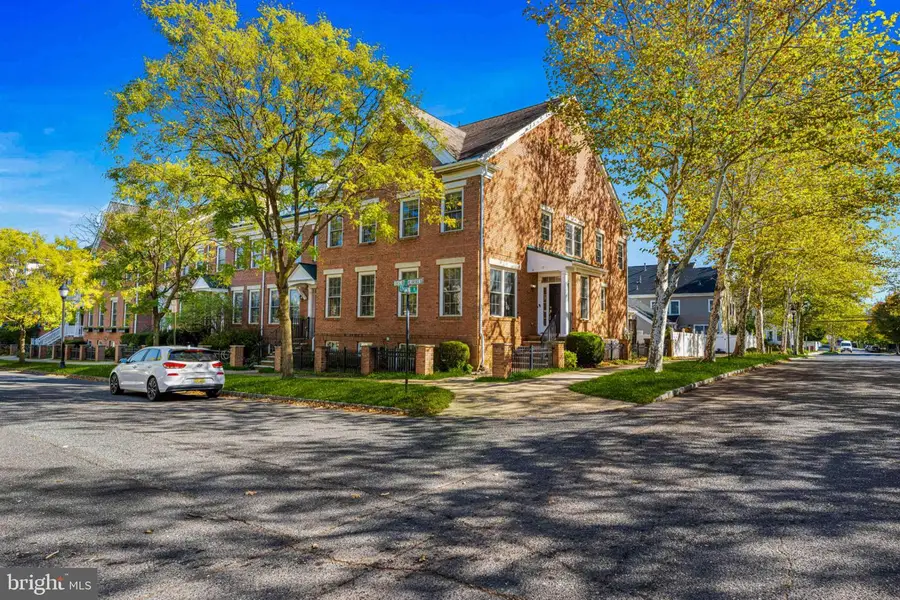 102 Burnet Cres, Robbinsville, NJ 08691 - Image #2