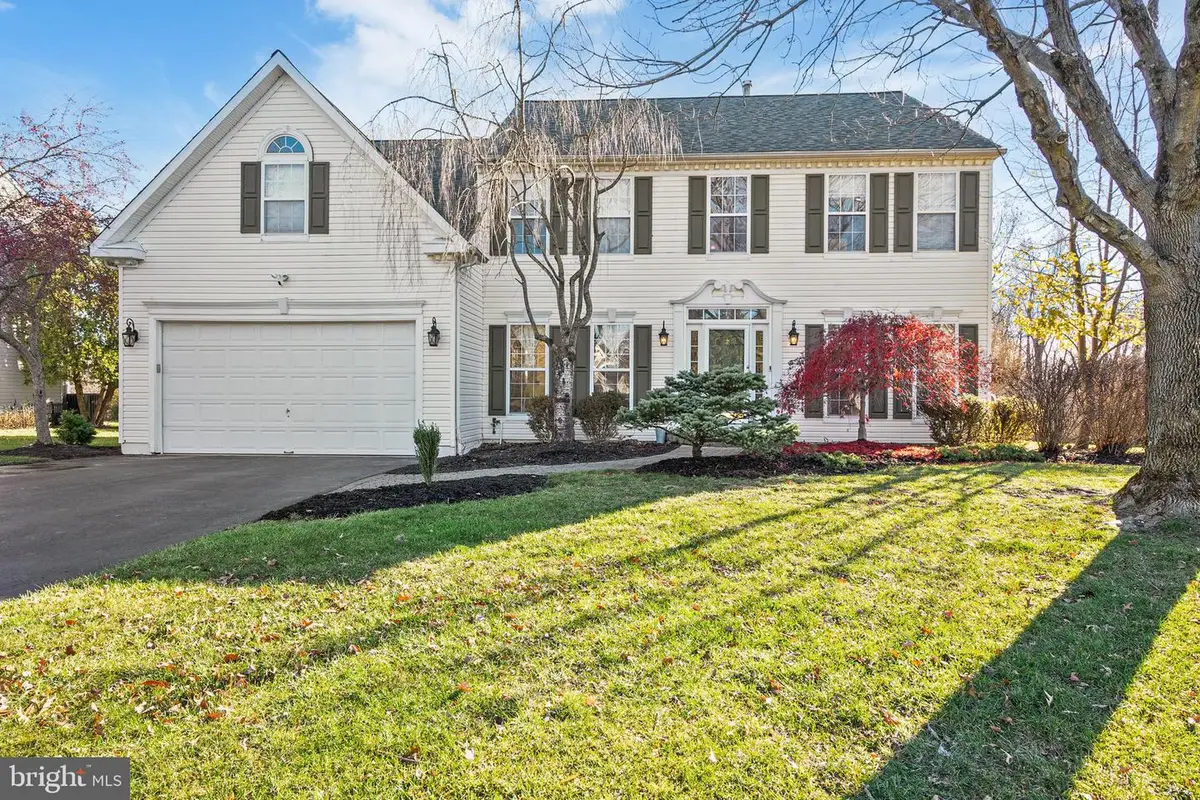 27 Donovan Rd, Pennington, NJ 08534 - Image #1