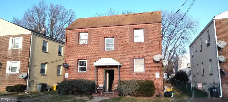 128 Moffatt Ave, Hamilton Township, NJ 08629 - Image #2