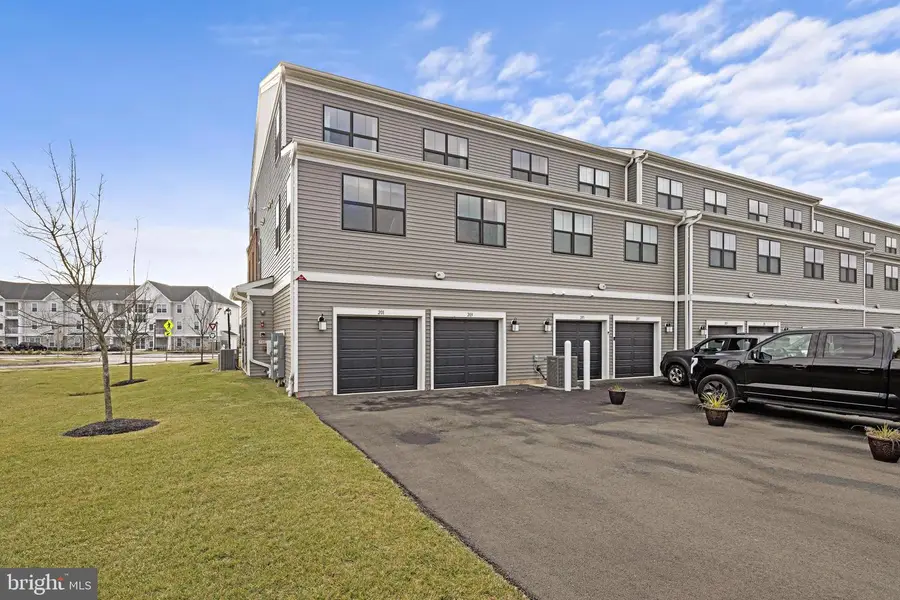 150 Leona Stewart, Pennington, NJ 08534 - Image #2