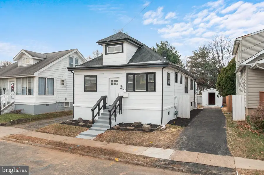 131 Homecrest Ave, Ewing Township, NJ 08638 - Image #2